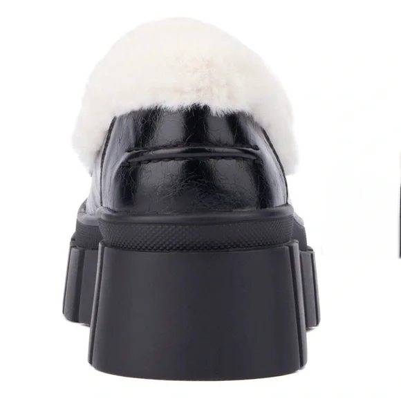 New York & Co Seraphina Faux Fur Trim Lug Sole Loafer - Picture 3 of 5
